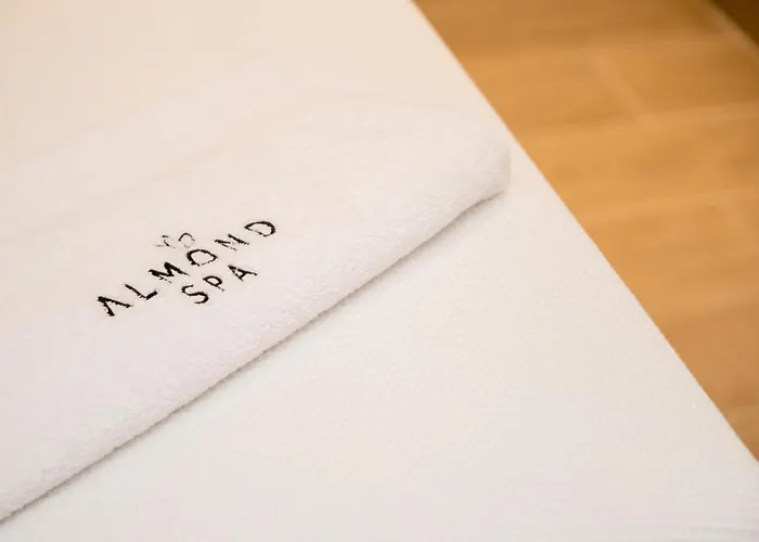 Almond Hotel - Adults Only